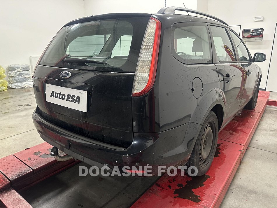 Ford Focus 1.6i 