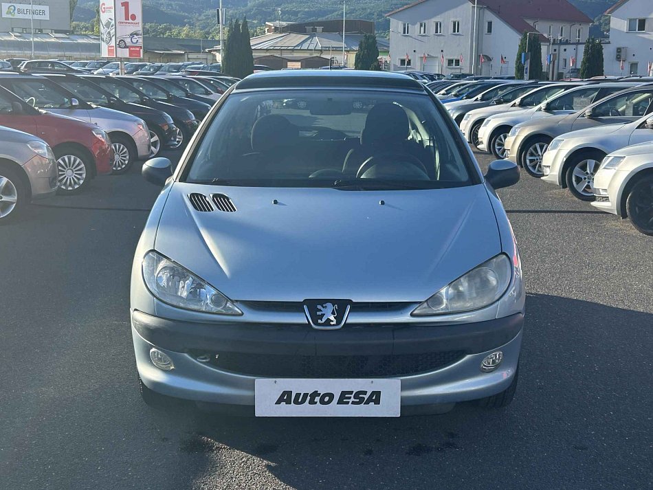 Peugeot 206 1.1i 