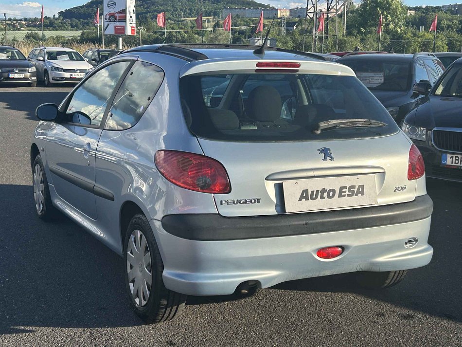 Peugeot 206 1.1i 
