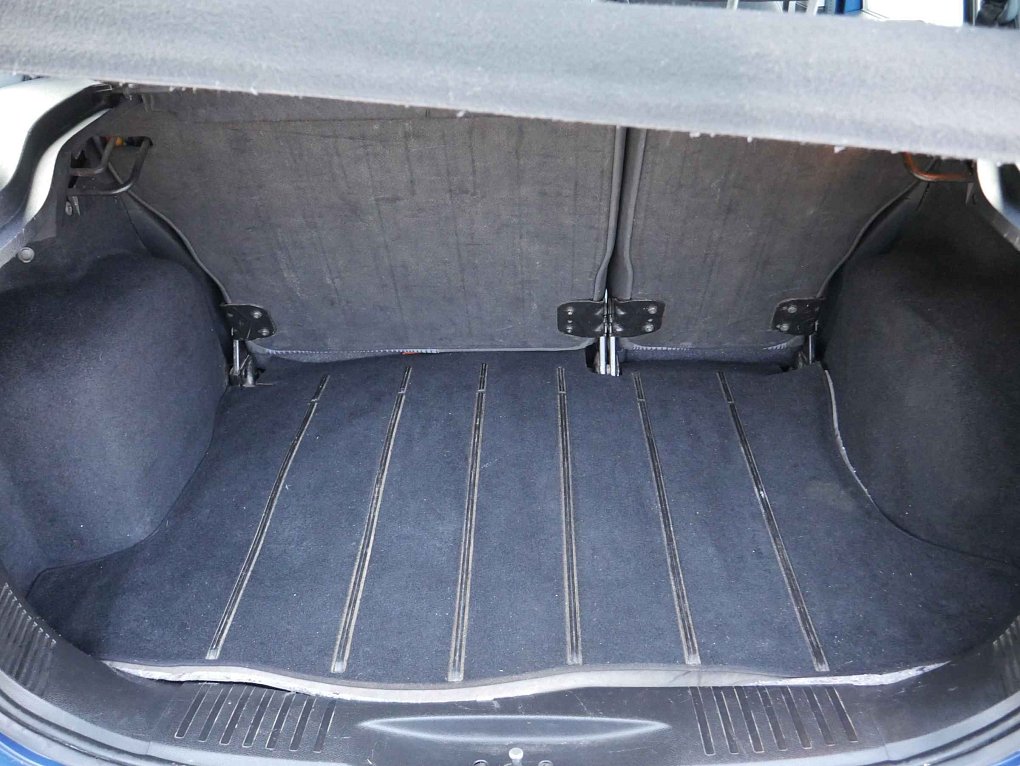 Ford Fusion 1.4i 