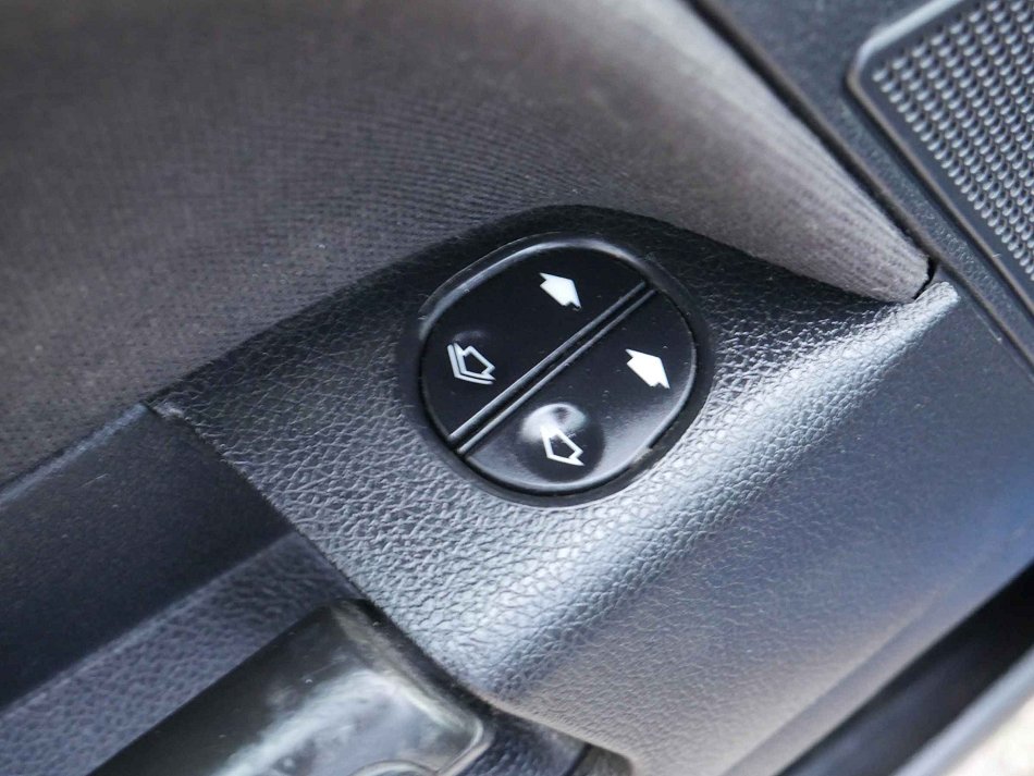 Ford Fusion 1.4i 