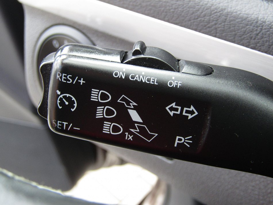 Volkswagen Touran 1.4 TSi Style