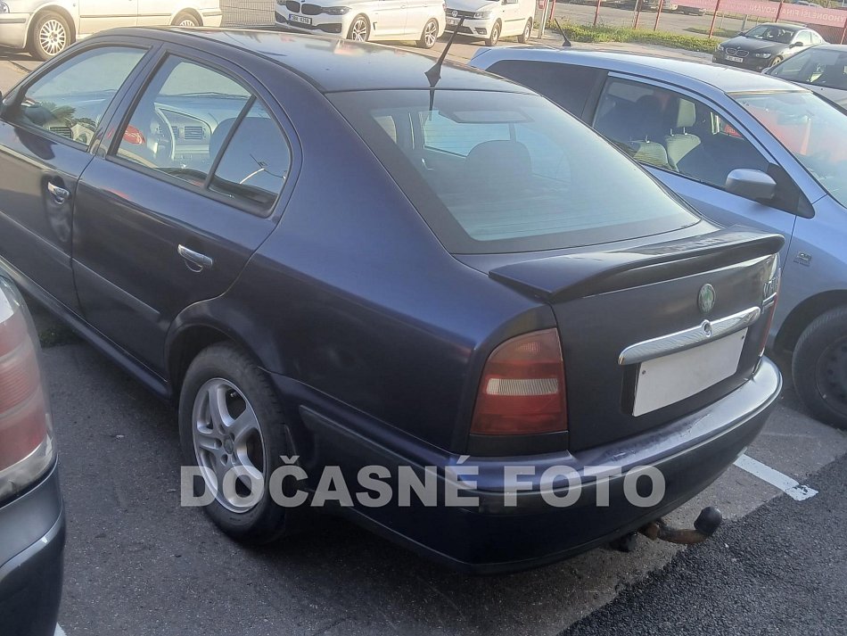 Škoda Octavia 1.6i 