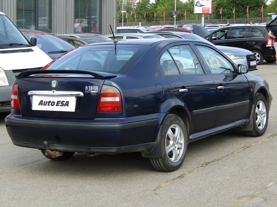 Škoda Octavia 1.6i 