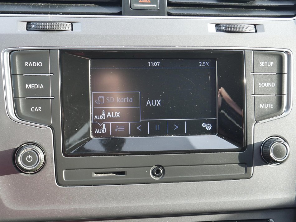 Volkswagen Golf 1.2TSI 