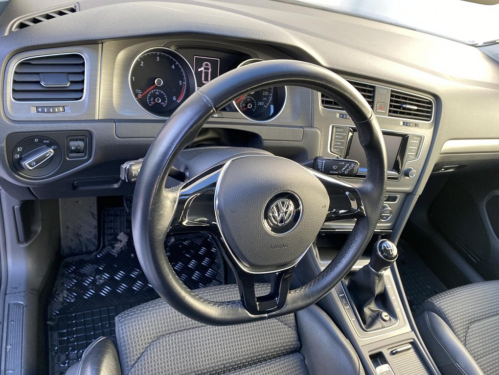 Volkswagen Golf 1.6TDi 