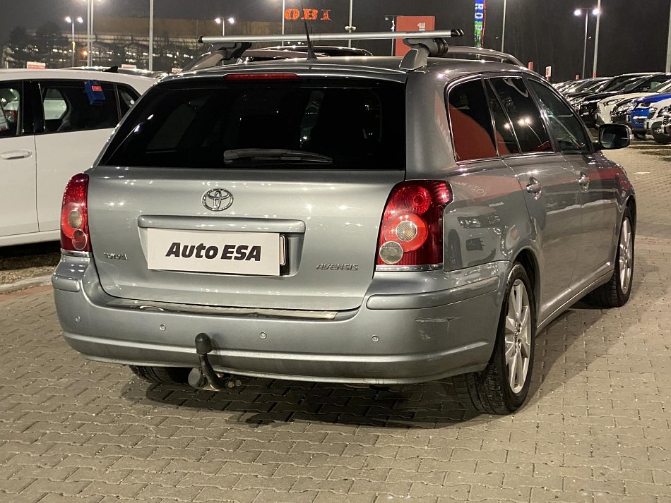 Toyota Avensis 2.0D-4D 