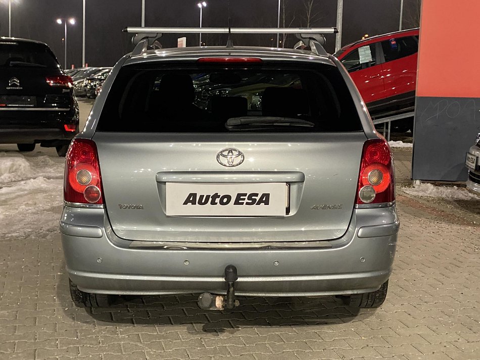 Toyota Avensis 2.0D-4D 