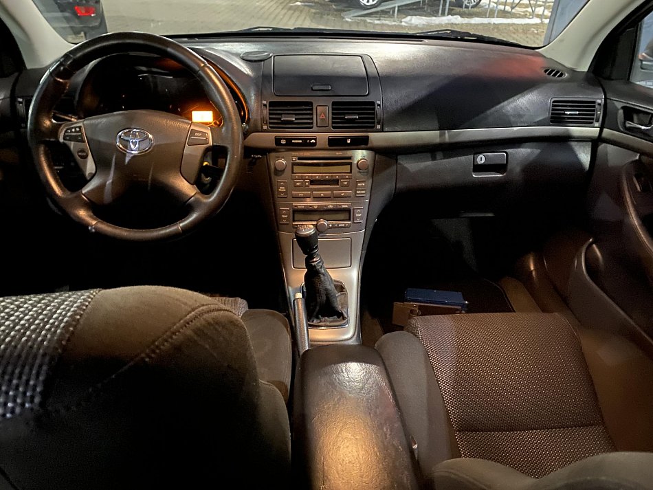 Toyota Avensis 2.0D-4D 