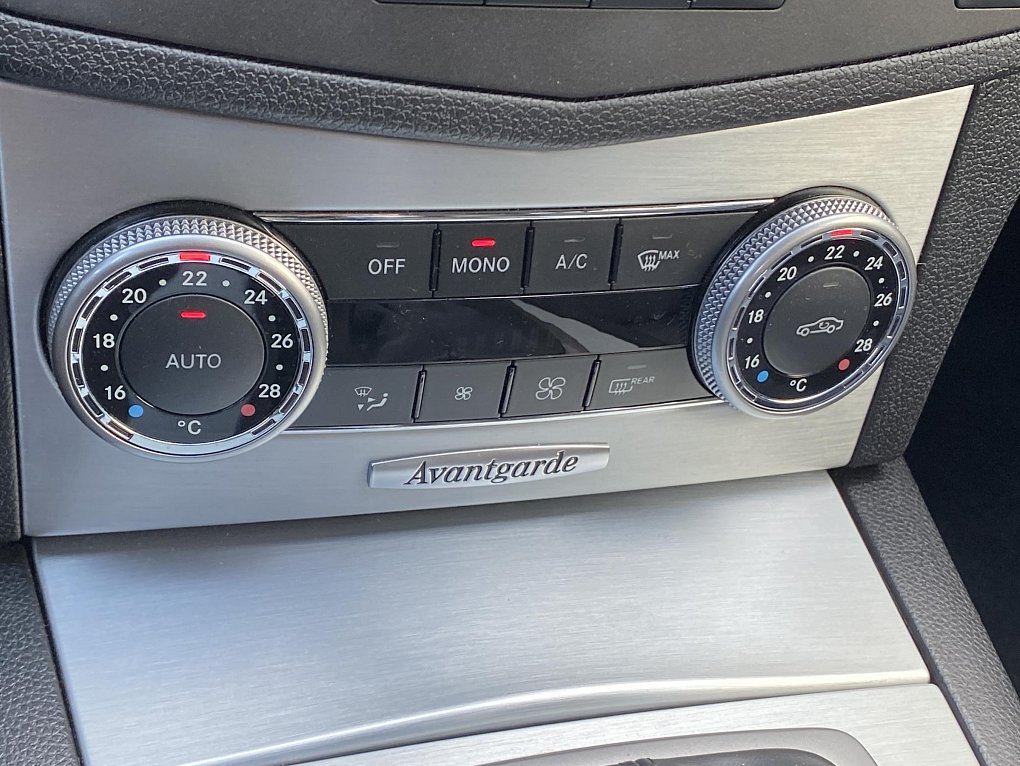 Mercedes-Benz Třída C 1.8K  C250