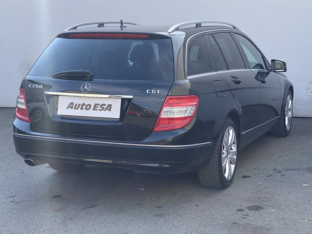 Mercedes-Benz Třída C 1.8K  C250