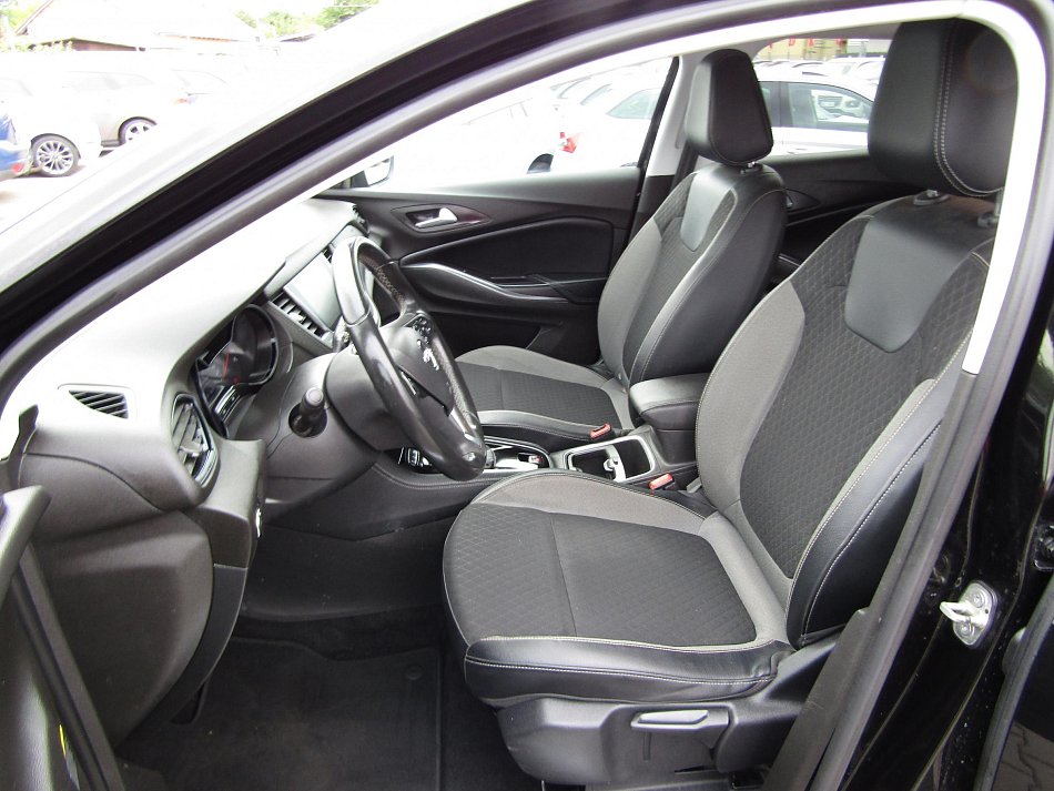 Opel Grandland X 1.2T Innovation