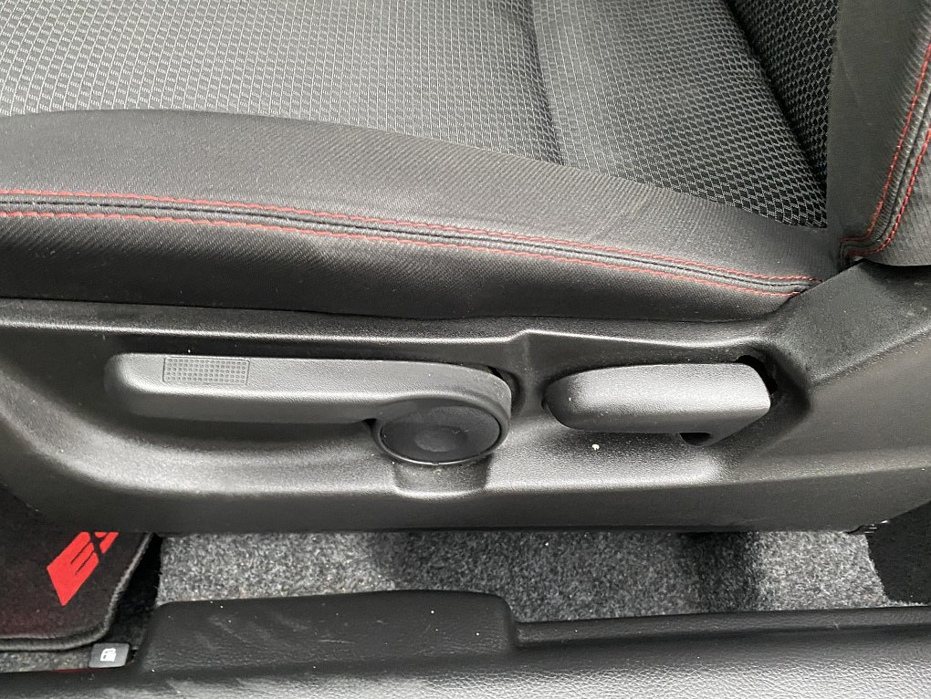 Suzuki Swift 1.6i Sport