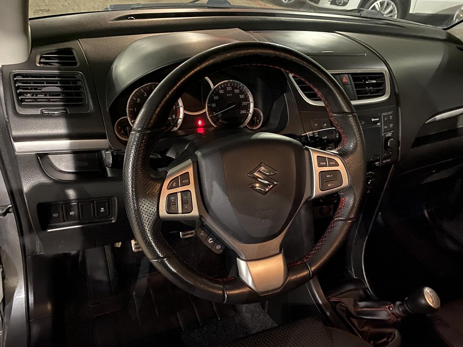 Suzuki Swift 1.6i Sport