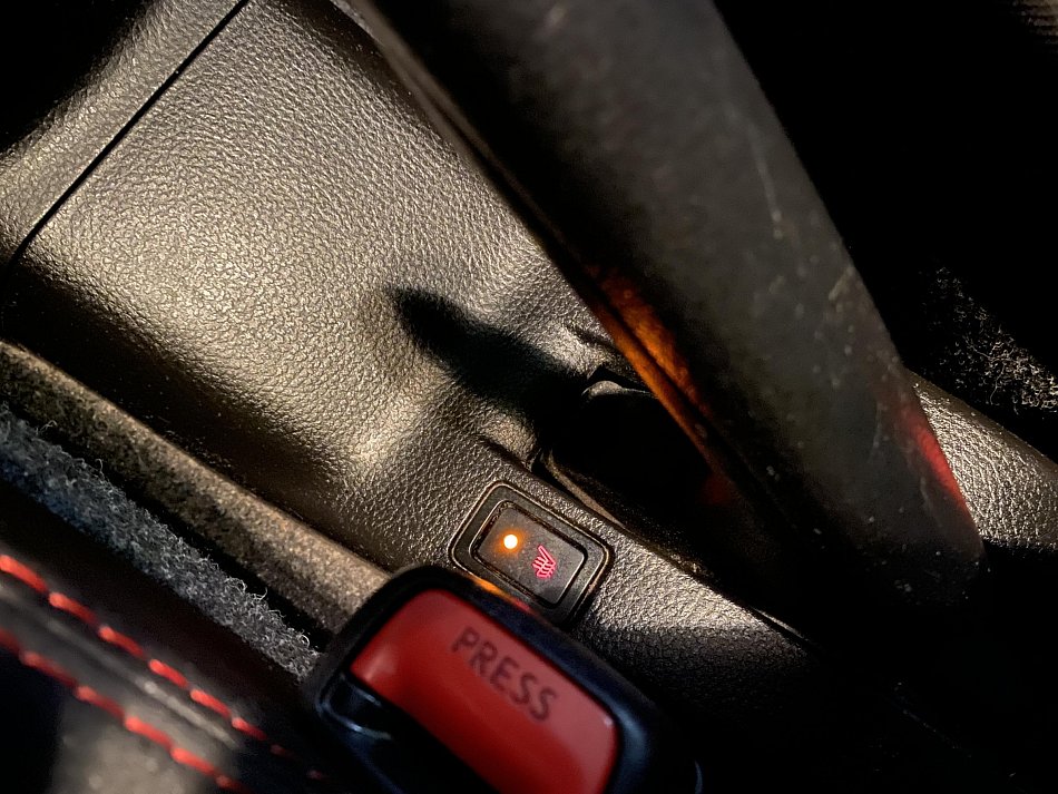 Suzuki Swift 1.6i Sport