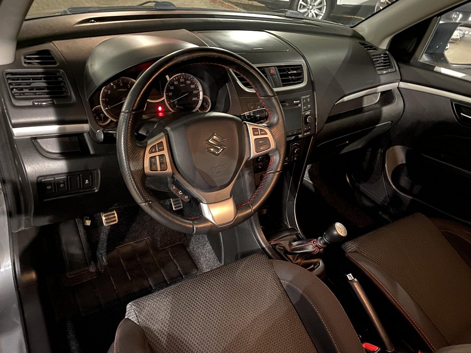 Suzuki Swift 1.6i Sport