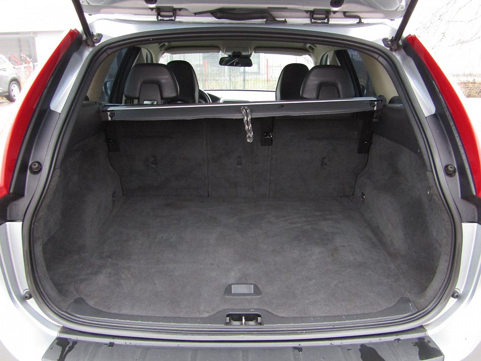 Volvo XC60 2.4 D  4x4