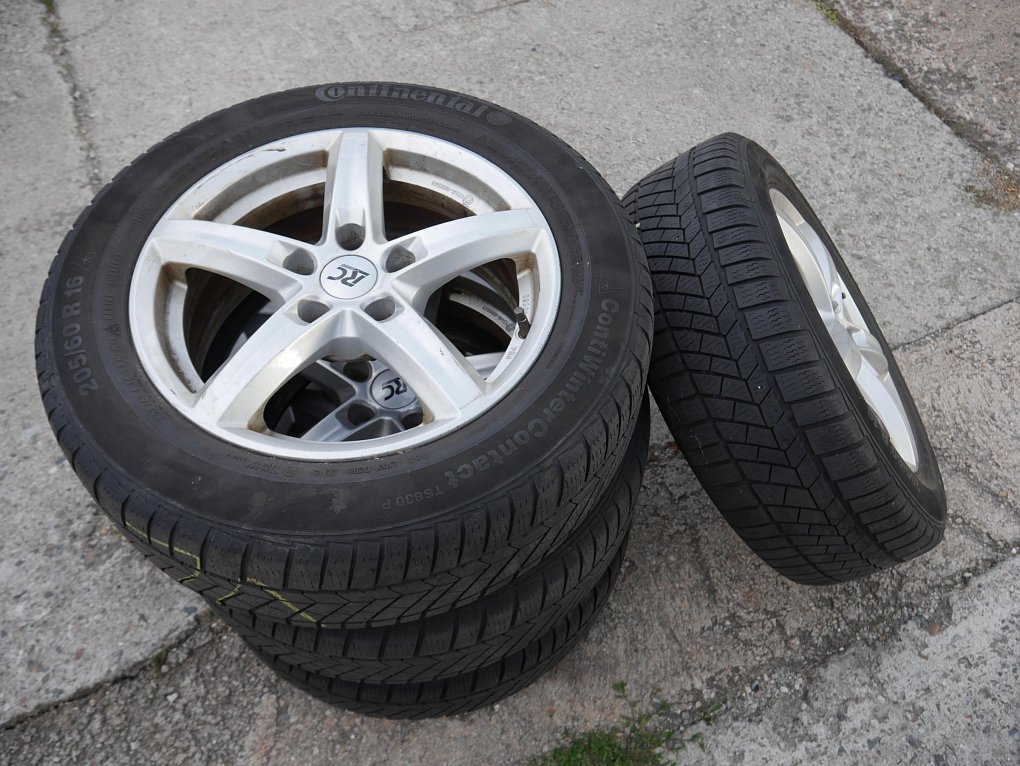 Volkswagen Passat 2.0 TDi 