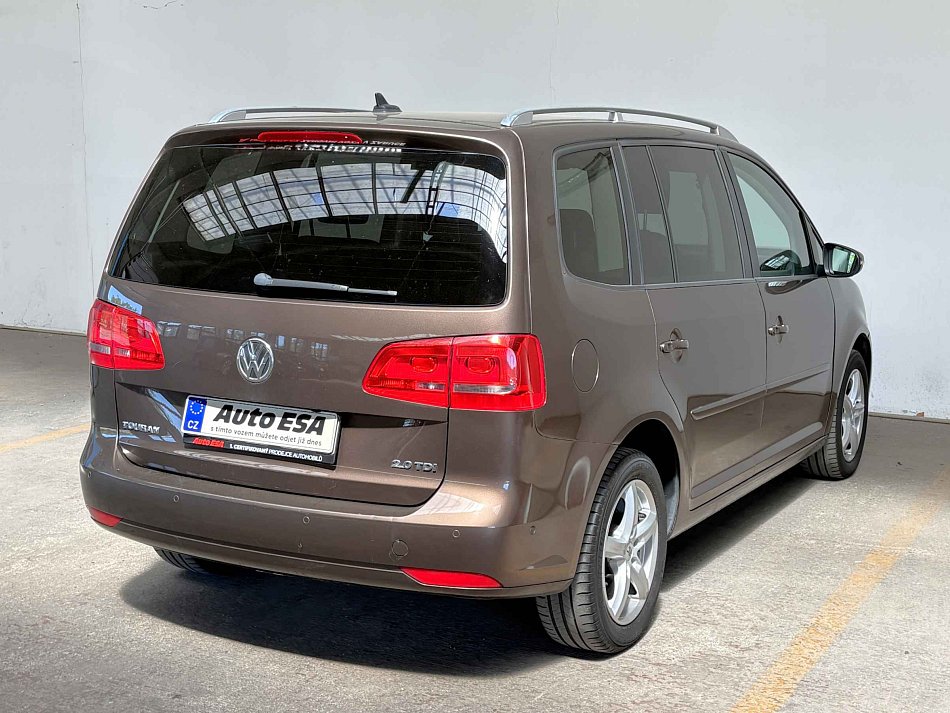 Volkswagen Touran 2.0TDi 