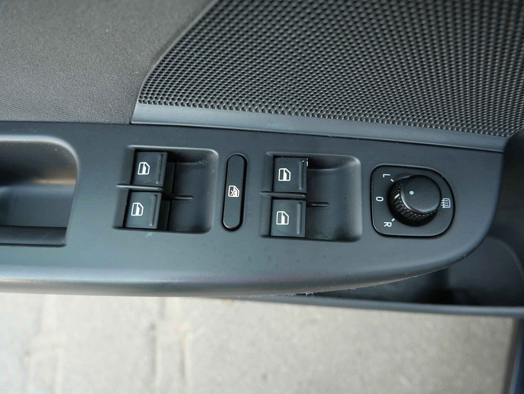 Volkswagen Golf 1.6i 