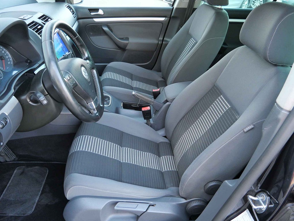Volkswagen Golf 1.6i 