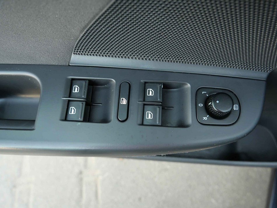 Volkswagen Golf 1.6i 