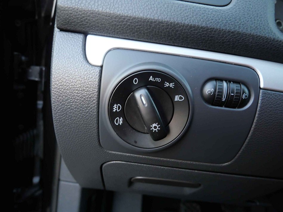 Volkswagen Golf 1.6i 