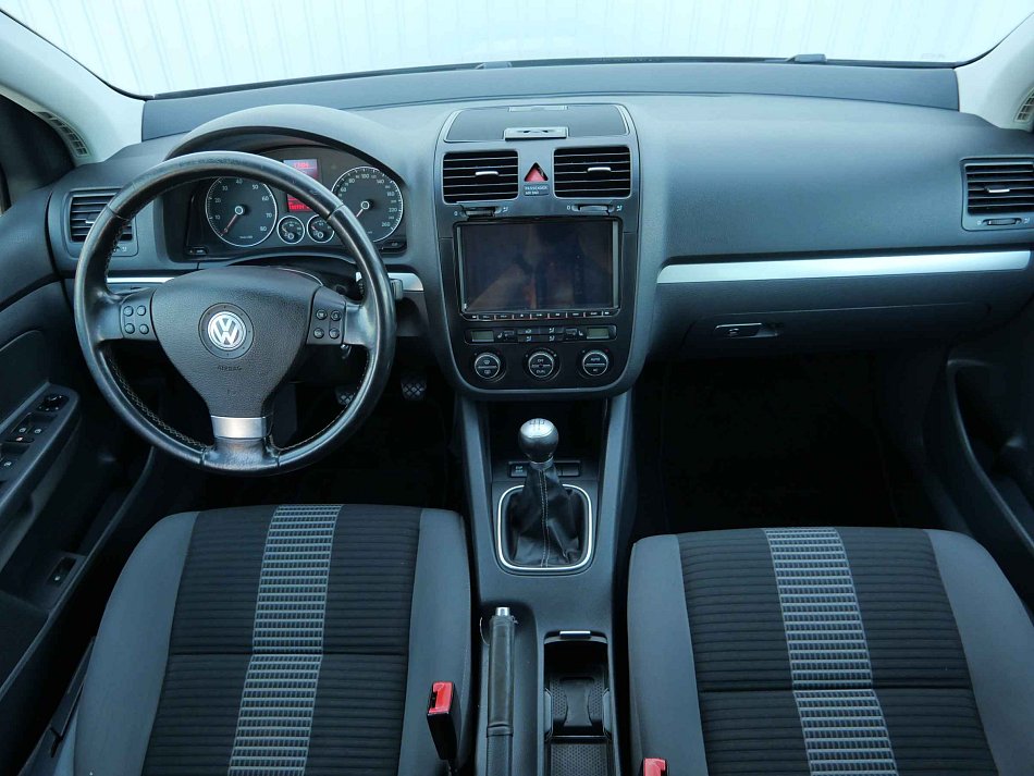 Volkswagen Golf 1.6i 