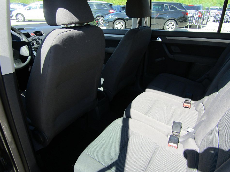 Volkswagen Touran 2.0TDI 