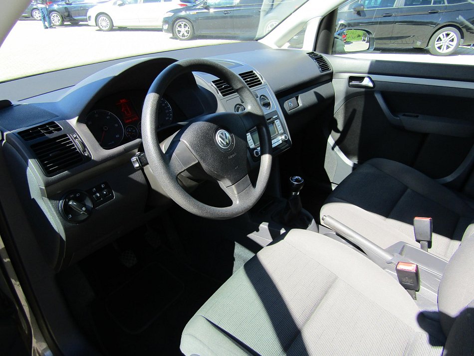 Volkswagen Touran 2.0TDI 