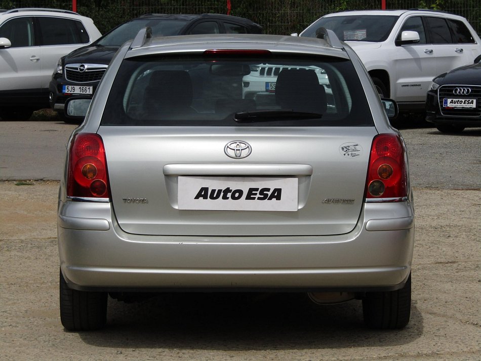 Toyota Avensis 1.8 VVT-i Executive