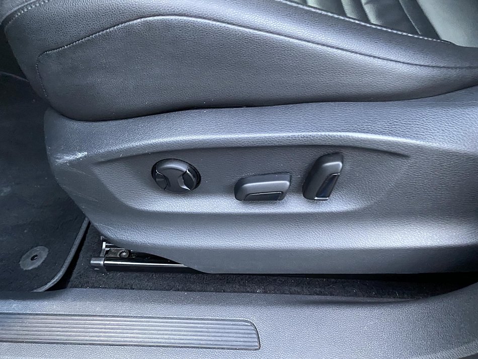 Volkswagen Touran 2.0 TDi Comfortline