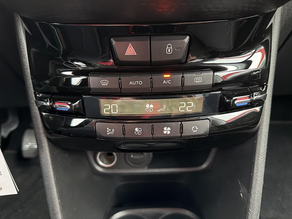 Peugeot 2008 1.2PT Active