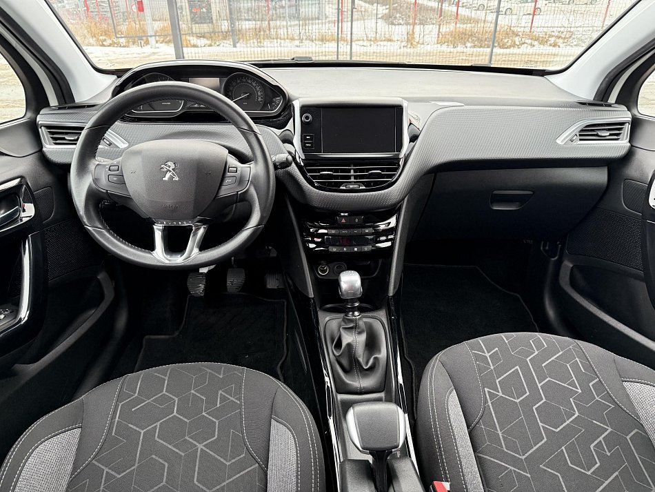 Peugeot 2008 1.2PT Active