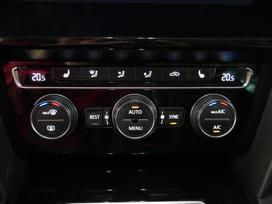 Volkswagen Passat 1.8 Comfortline