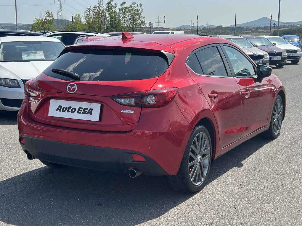 Mazda 3 2.0i 