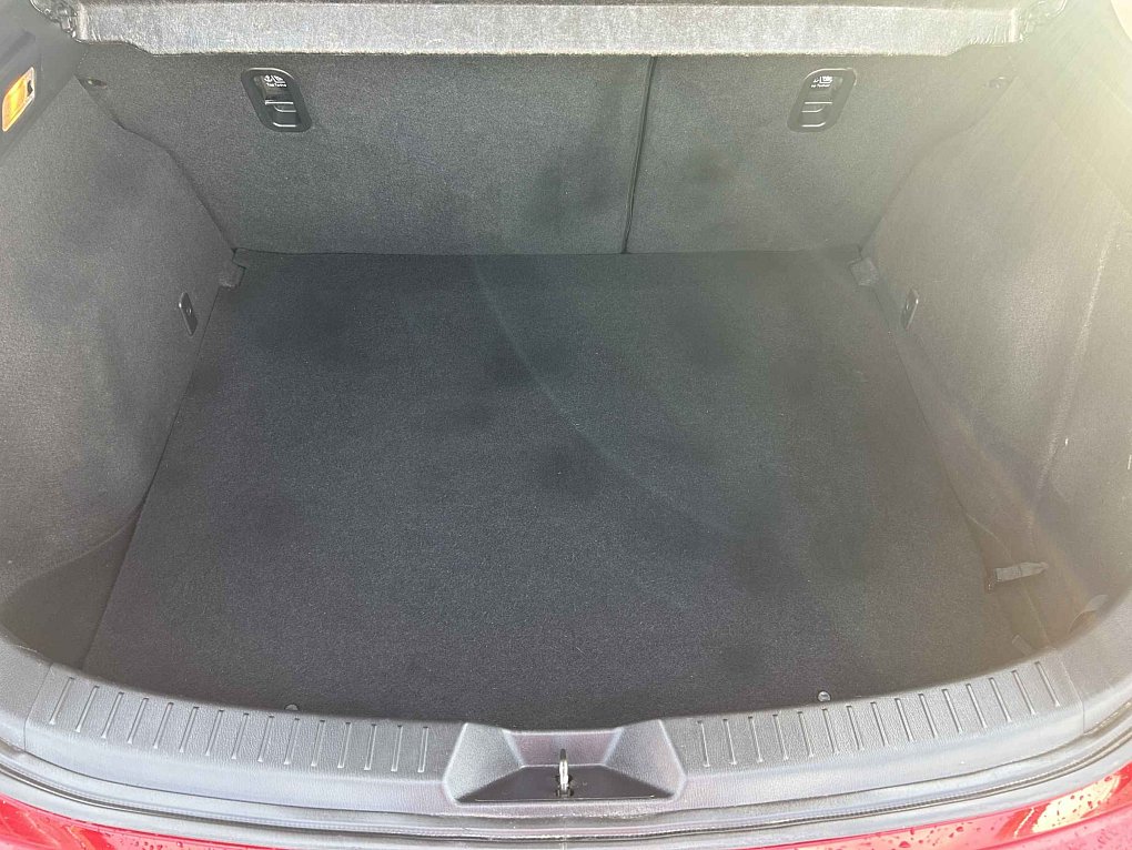 Mazda 3 2.0i 