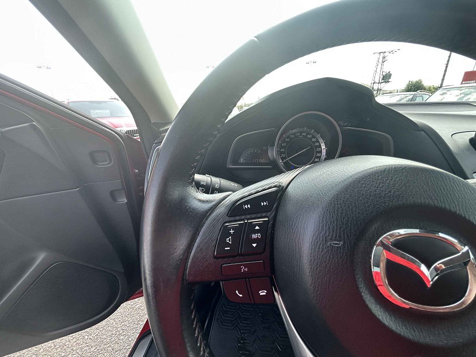 Mazda 3 2.0i 