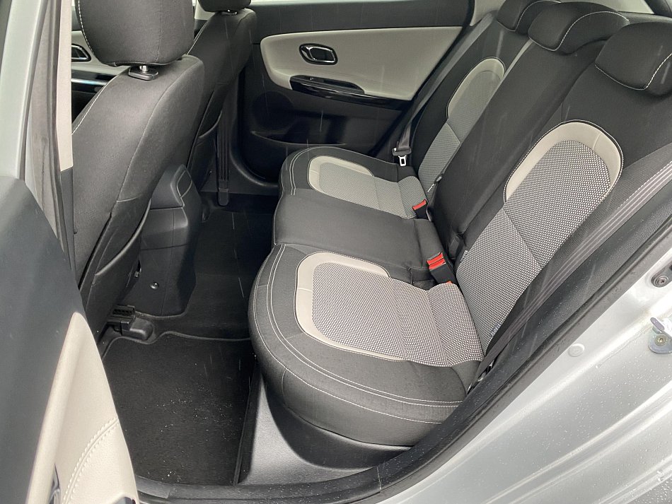 Kia Ceed 1.6 CRDi Exclusive