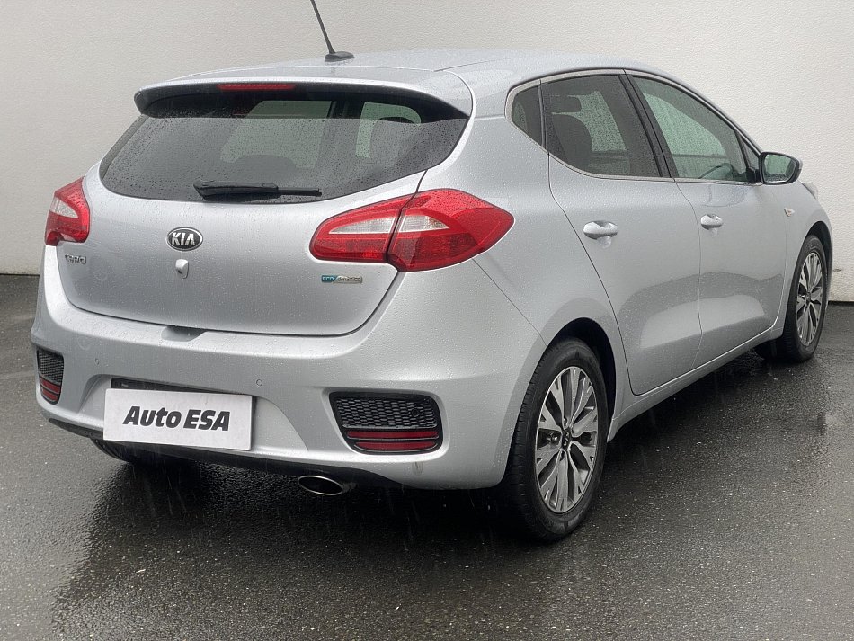 Kia Ceed 1.6 CRDi Exclusive