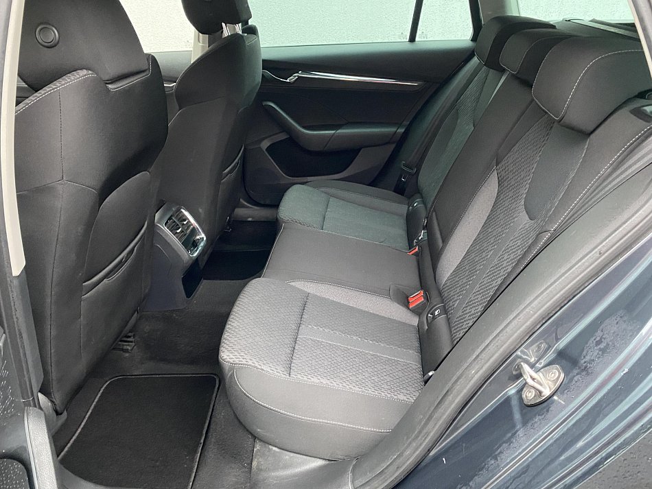 Škoda Octavia IV 2.0 TDi Style