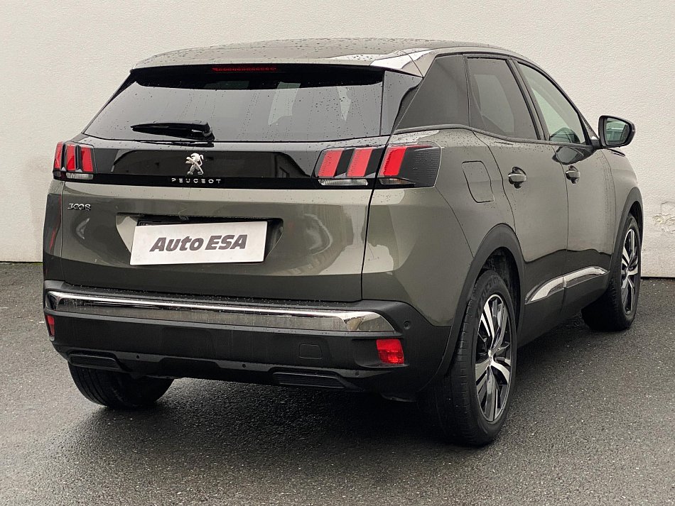 Peugeot 3008 1.2PT Allure