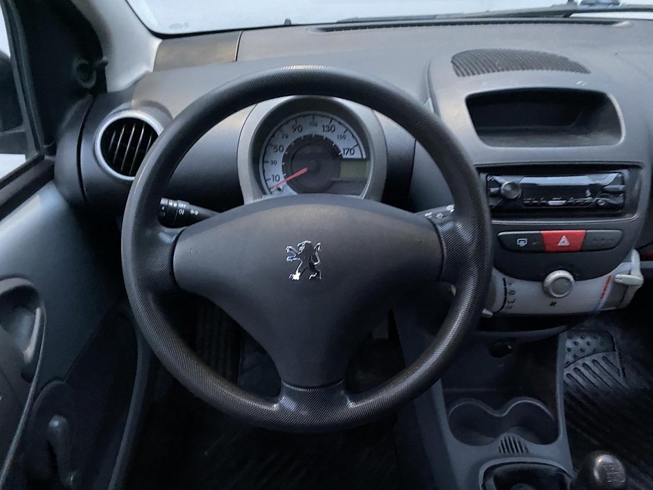 Peugeot 107 1.0i 