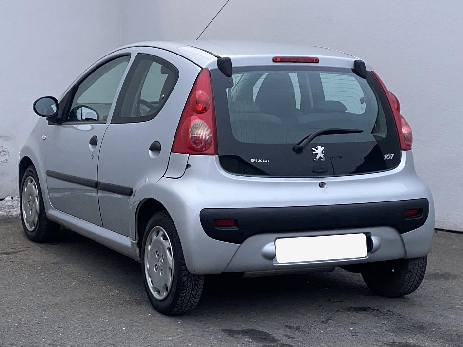 Peugeot 107 1.0i 