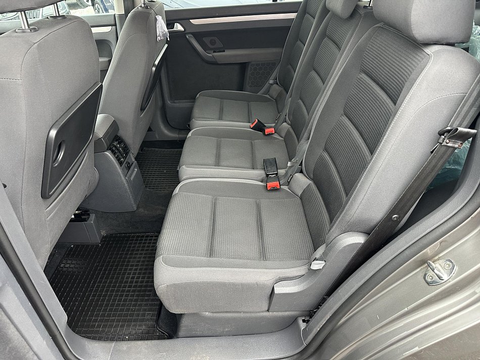 Volkswagen Touran 1.4 TSi 