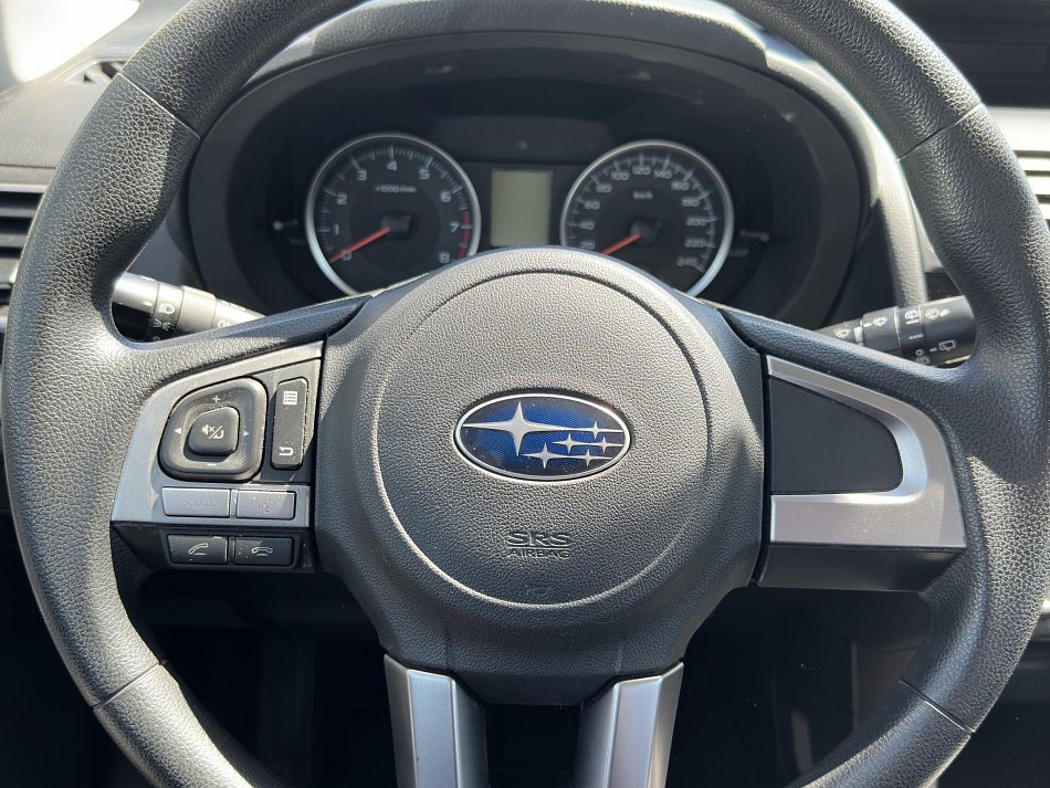 Subaru Forester 2.0i  4x4