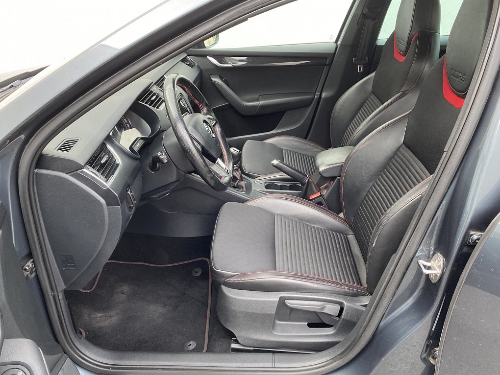 Škoda Octavia III 2.0 TDi RS Challange