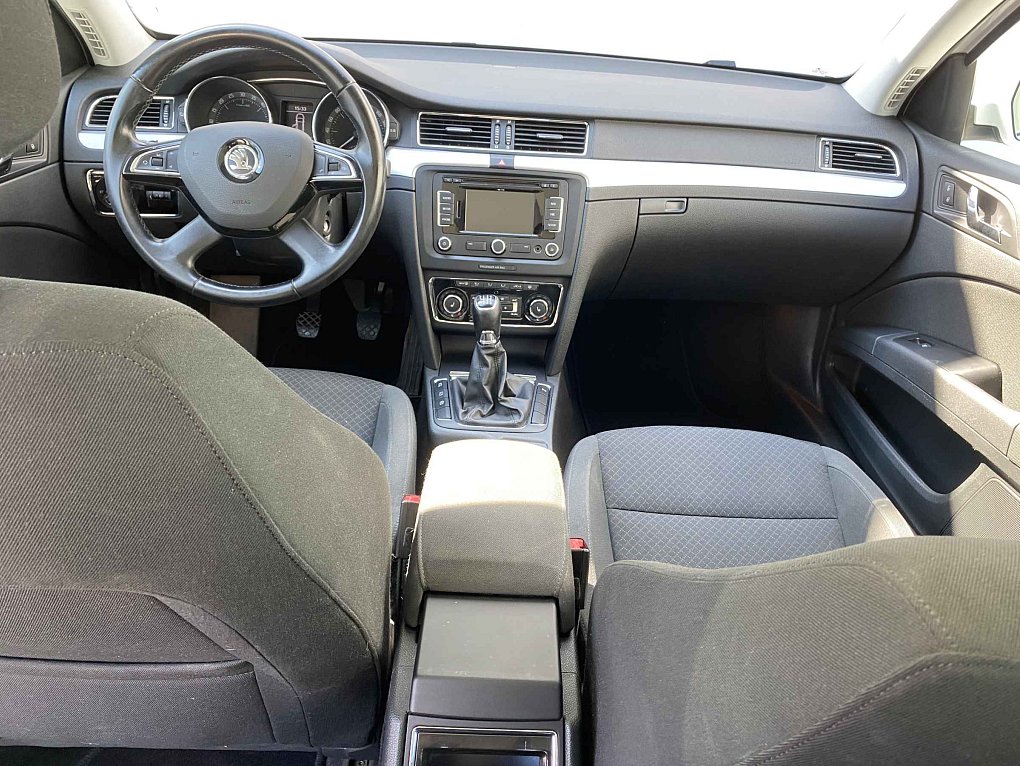 Škoda Superb II 1.6 TDi Ambition