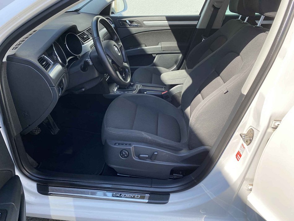 Škoda Superb II 1.6 TDi Ambition