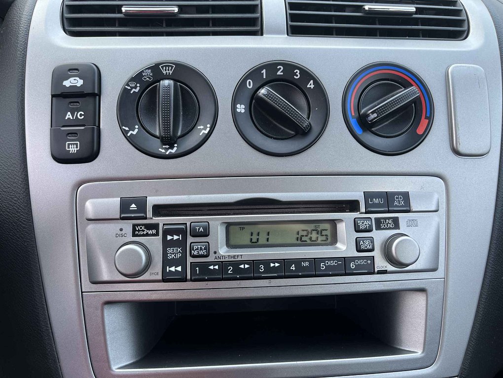 Honda Civic 1.4i 